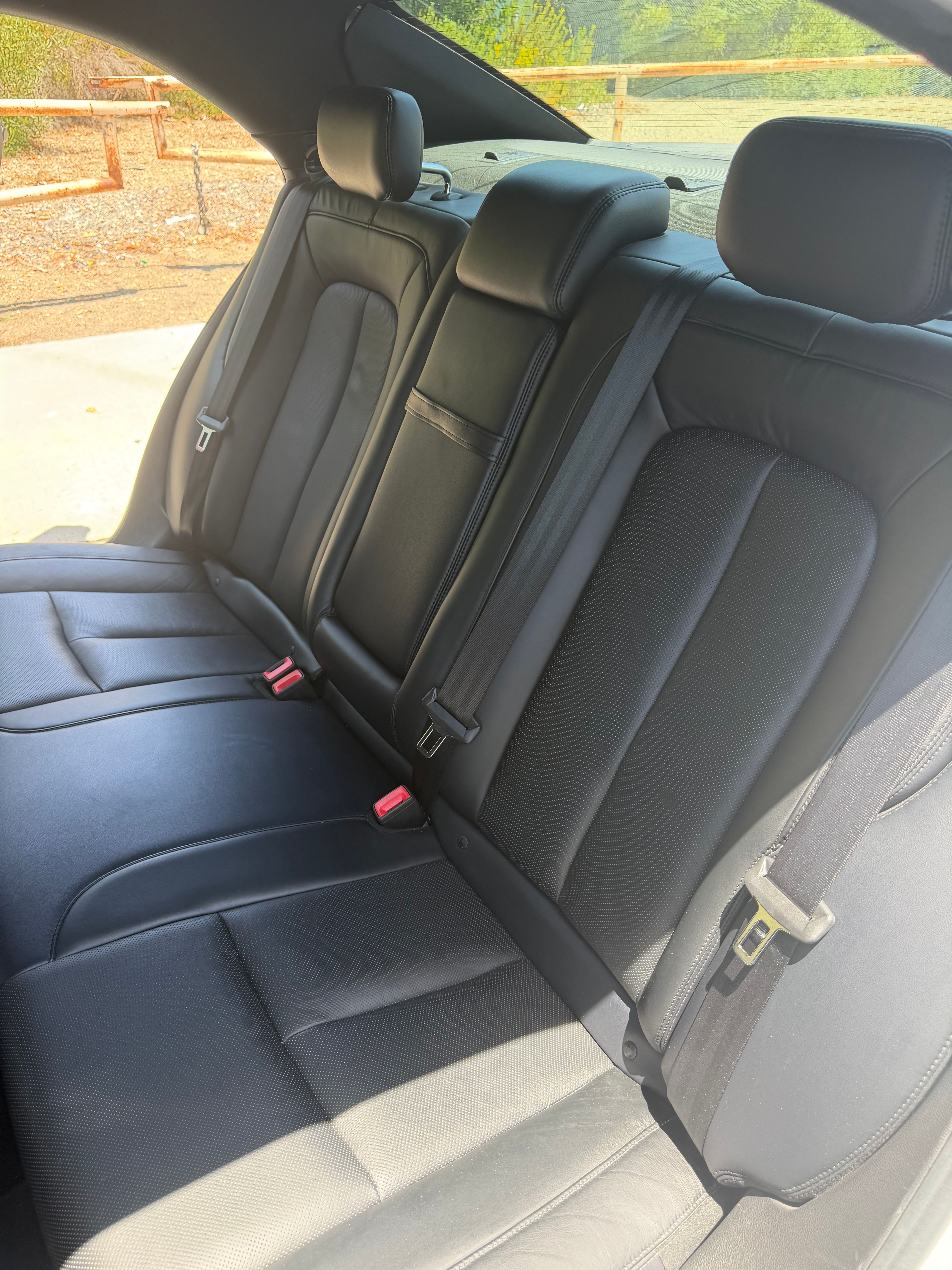 Used 2017 Lincoln Continental Select FWD image 17