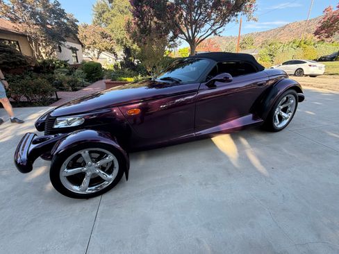 Used 1999 Plymouth Prowler RWD image 4