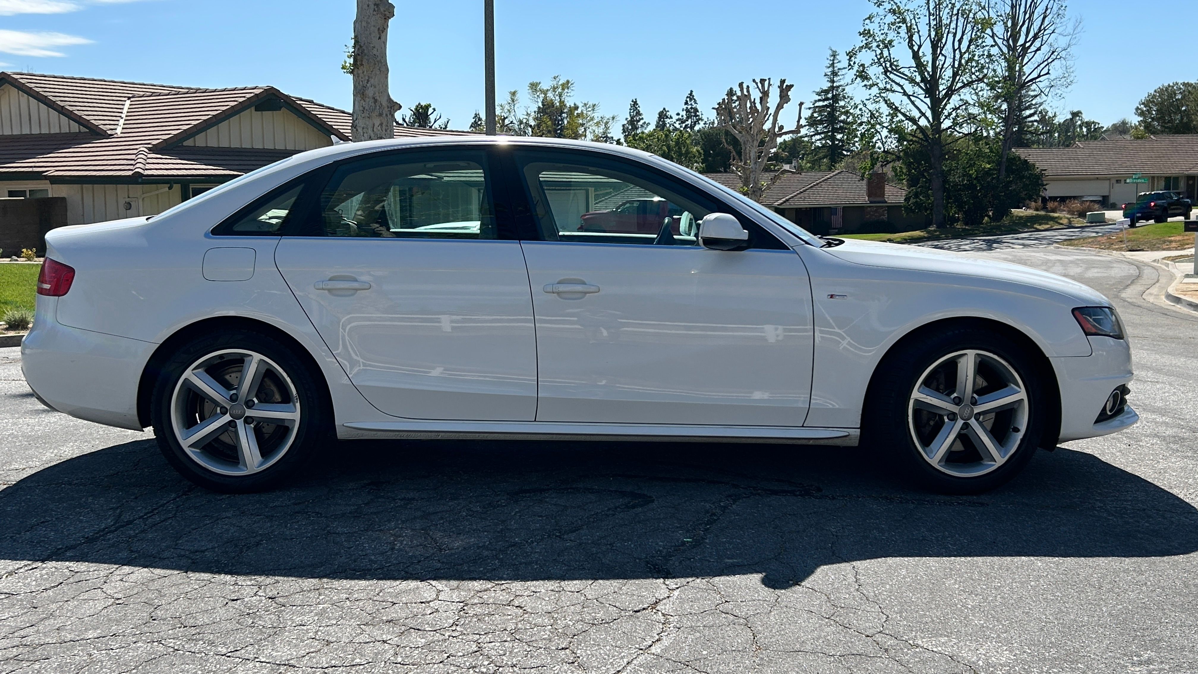 Used 2012 Audi A4 2.0T Premium Plus w/ Premium Plus Pkg AWD/4WD image 6