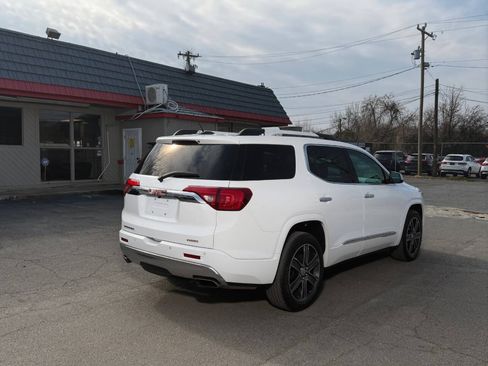 Used 2017 GMC Acadia Denali w/ Technology Package AWD/4WD image 6