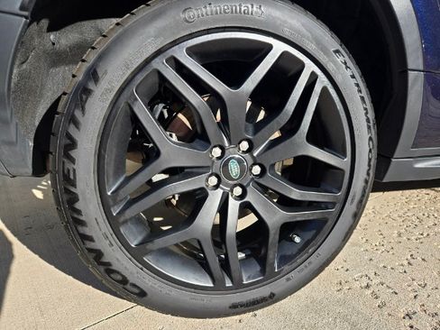 Used 2019 Land Rover Range Rover Evoque HSE Dynamic image 15