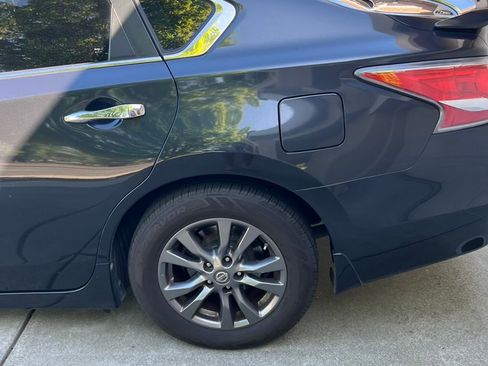 Used 2015 Nissan Altima 2.5 S w/ Special Edition Package image 17