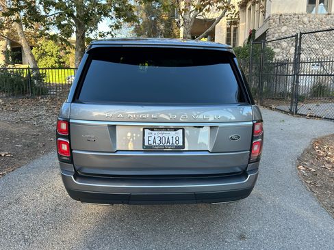 Used 2021 Land Rover Range Rover P525 Westminster Edition image 4