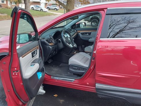 Used 2022 Honda CR-V Touring image 7