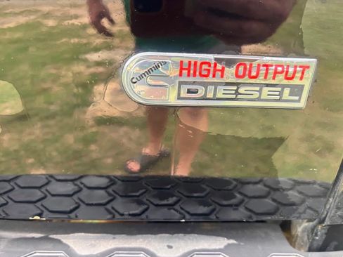 Used 2012 RAM 2500 ST w/ Chrome Appearance Group AWD/4WD image 8