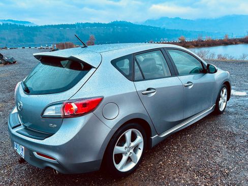 Used 2011 MAZDA MAZDA3 s Grand Touring image 10