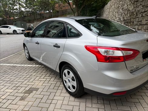 Used 2013 Ford Focus S FWD image 6