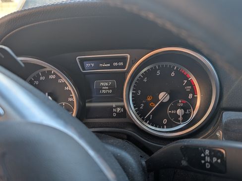 Used 2013 Mercedes-Benz GL 450 4MATIC w/ Premium 1 Pkg image 6