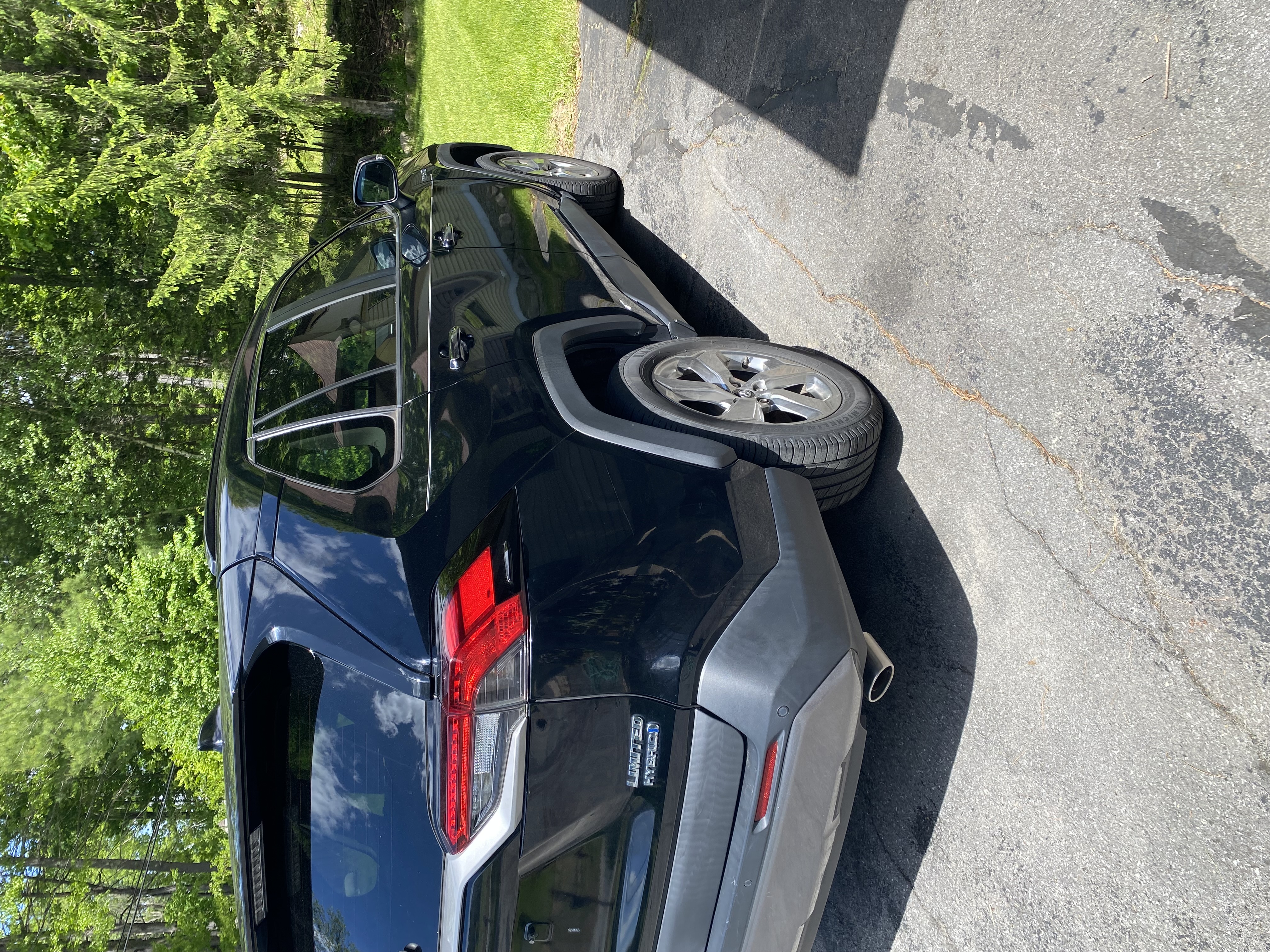 Used 2020 Toyota RAV4 Limited w/ Limited Grade Weather Package AWD/4WD image 1