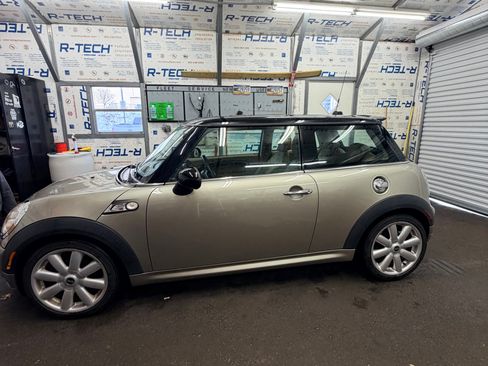 Used 2007 MINI Cooper S FWD image 5