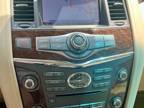 Used 2015 INFINITI QX80 4WD image 8
