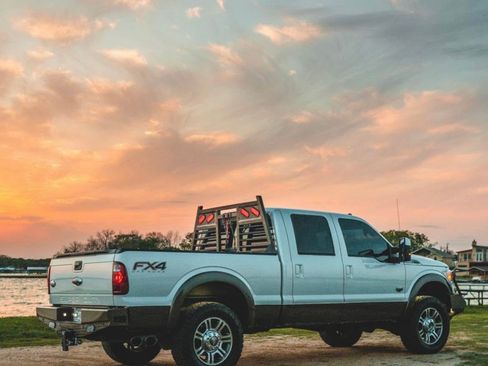 Used 2016 Ford F250 King Ranch w/ FX4 Off-Road Package AWD/4WD image 1