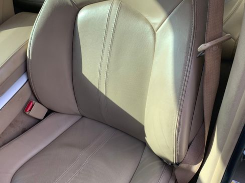 Used 2010 Cadillac CTS Performance RWD image 11