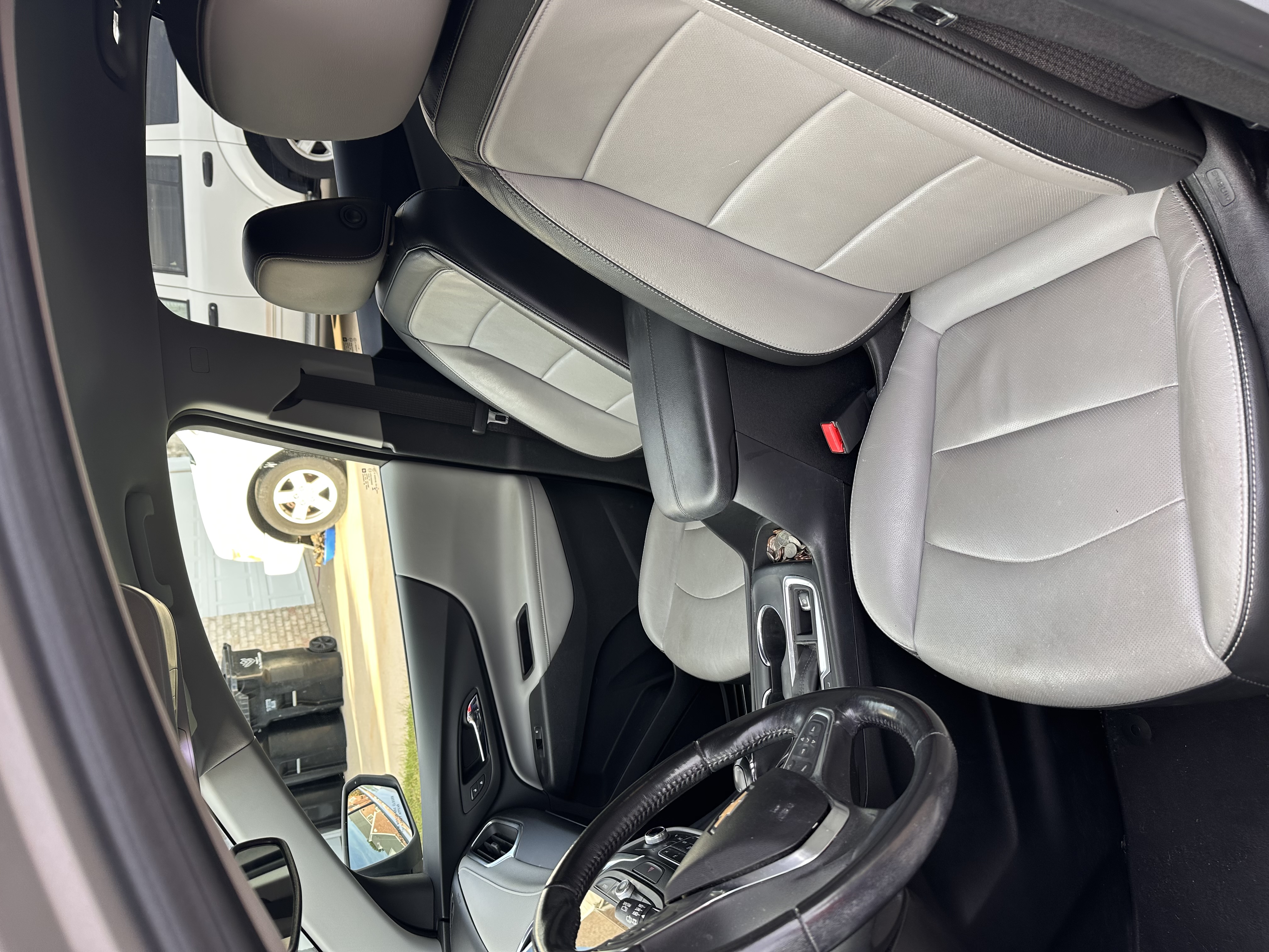 Used 2019 Chevrolet Equinox Premier FWD image 6