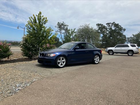 Used 2011 BMW 128i Coupe RWD image 4