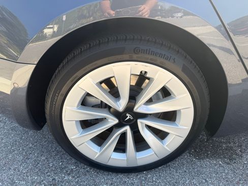 Used 2022 Tesla Model 3 RWD image 6