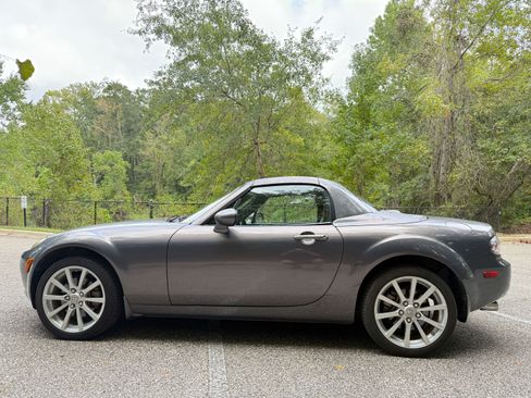 Used 2008 MAZDA MX-5 Miata Grand Touring w/ Premium Pkg image 13