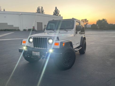 Used 2005 Jeep Wrangler X w/ Tire & Wheel Group (Ecco) image 10