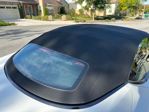 Used 2022 Lexus LC 500 Convertible image 22