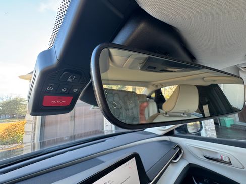 Used 2024 Toyota Crown Limited Sedan 4D image 11