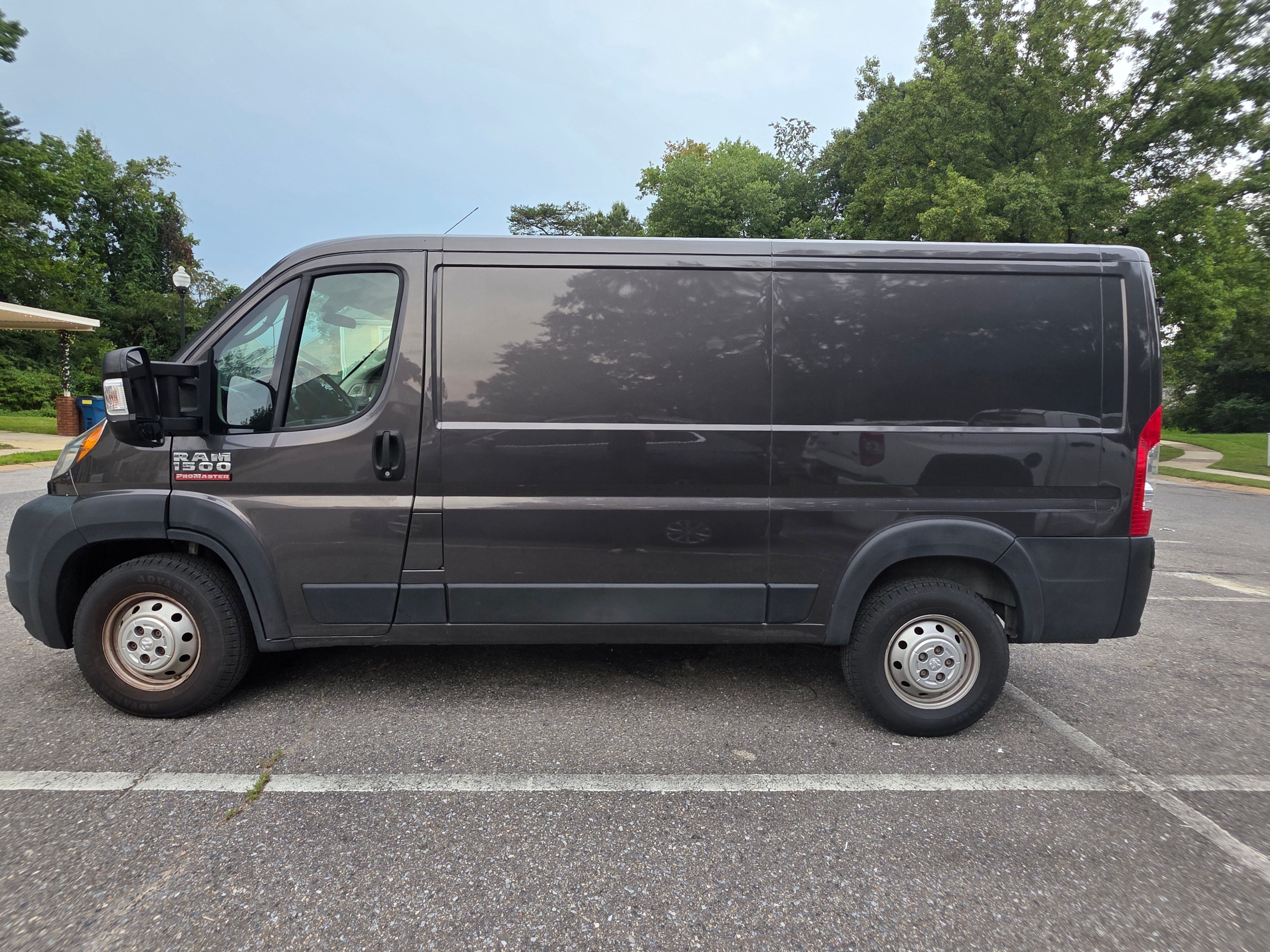 Used 2021 RAM ProMaster 1500 w/ Interior LED Lighting Group FWD image 5