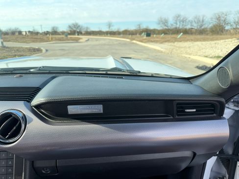 Used 2015 Ford Mustang GT image 4