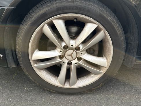 Used 2006 Mercedes-Benz CLK 350 Coupe image 4