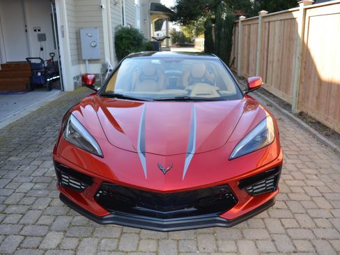 Used 2022 Chevrolet Corvette Stingray Premium Conv w/ Z51 Performance Package image 1