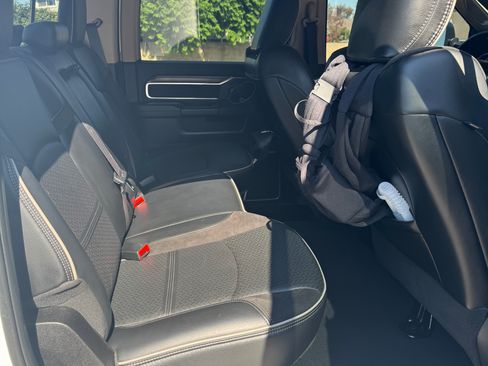 Used 2019 RAM 2500 Laramie image 10