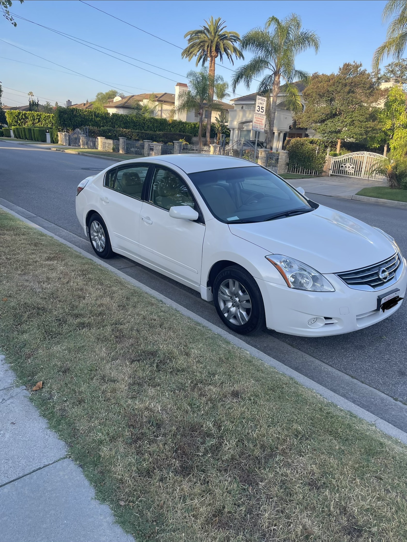 Used 2012 Nissan Altima 2.5 S FWD image 4