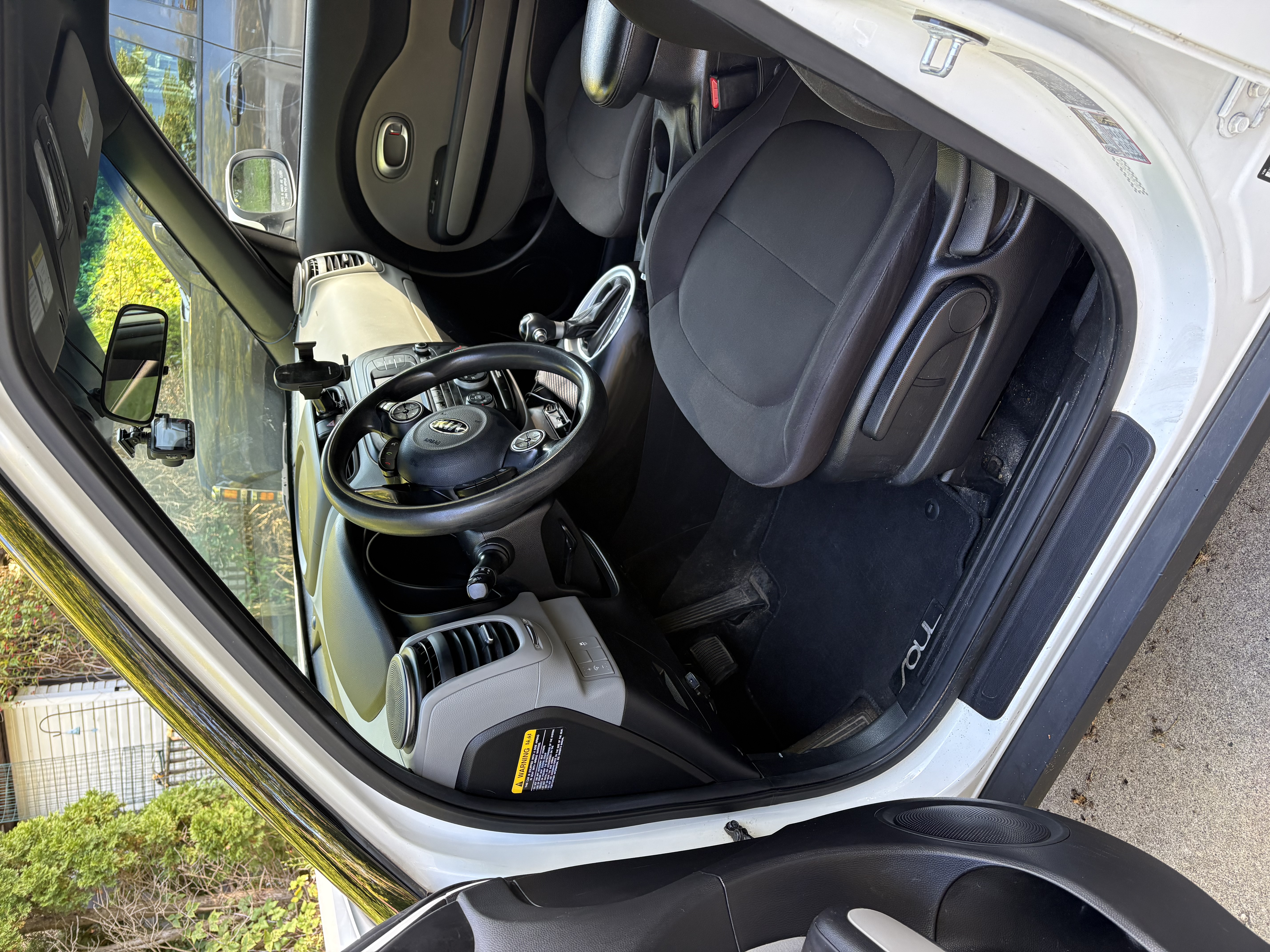 Used 2017 Kia Soul FWD image 8