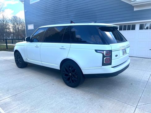 Used 2020 Land Rover Range Rover Long Wheelbase HSE image 4