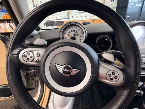 Used 2007 MINI Cooper S FWD image 14
