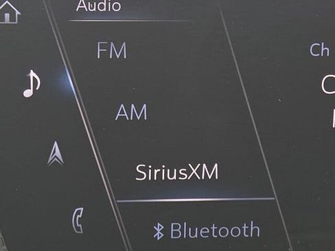 Used 2021 Cadillac Escalade Premium Luxury image 25