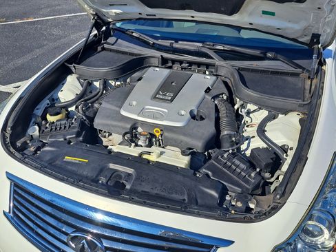 Used 2011 INFINITI G37 x Sedan w/ Premium Pkg image 14