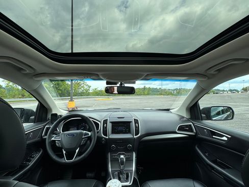 Used 2015 Ford Edge SEL w/ Equipment Group 201A AWD/4WD image 15