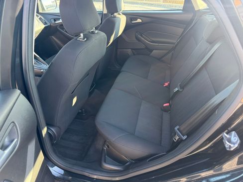 Used 2015 Ford Focus SE image 6