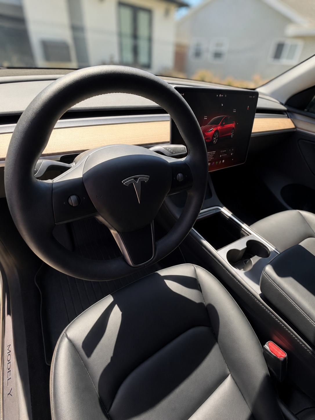 Used 2023 Tesla Model Y AWD image 6