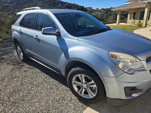 Used 2014 Chevrolet Equinox LT w/ Driver Convenience Package image 2