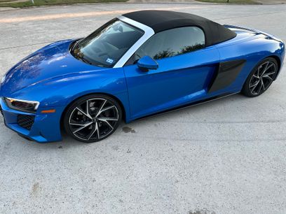 Used 2021 Audi R8 V10 w/ Premium Package