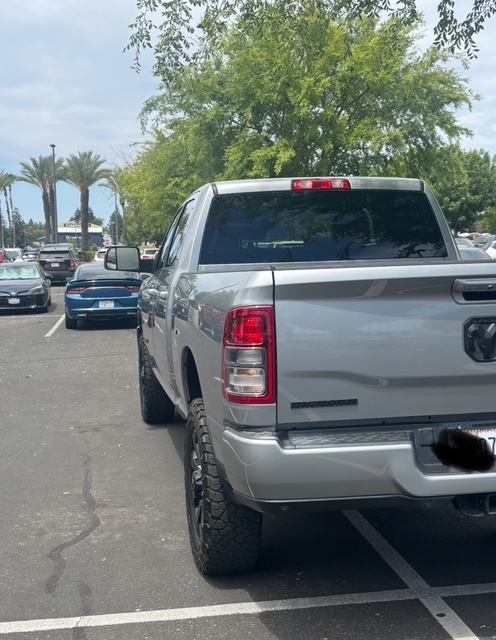 Used 2022 RAM 2500 Big Horn w/ Night Edition AWD/4WD image 14