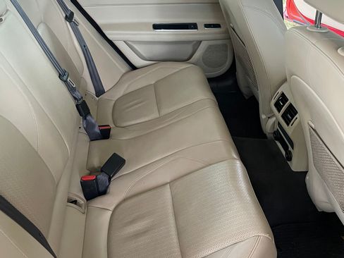 Used 2020 Jaguar XF Prestige image 25