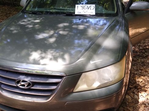 Used 2009 Hyundai Sonata GLS image 1