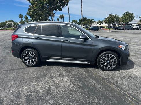 Used 2021 BMW X1 sDrive28i w/ Convenience Package image 2