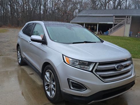Used 2017 Ford Edge Titanium w/ Equipment Group 302A image 2