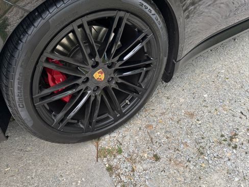 Used 2015 Porsche Panamera GTS w/ Premium Package Plus image 26