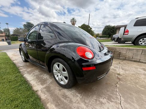 Used 2007 Volkswagen Beetle Coupe w/ Package 1 image 15