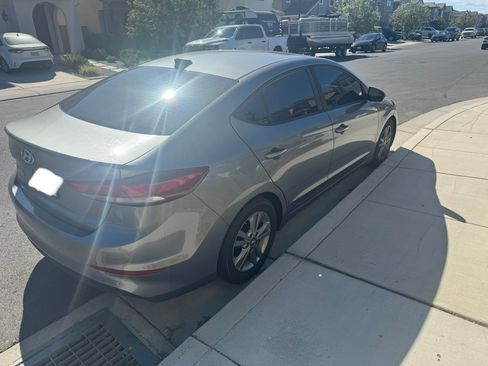 Used 2017 Hyundai Elantra Value Edition FWD image 6