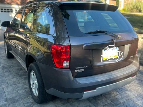Used 2007 Pontiac Torrent AWD image 4