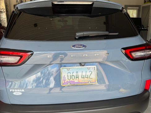 Used 2025 Ford Escape ST-Line image 5